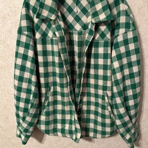 Main Strip Large flannel jacket shirt Green and White Checkered Jacket